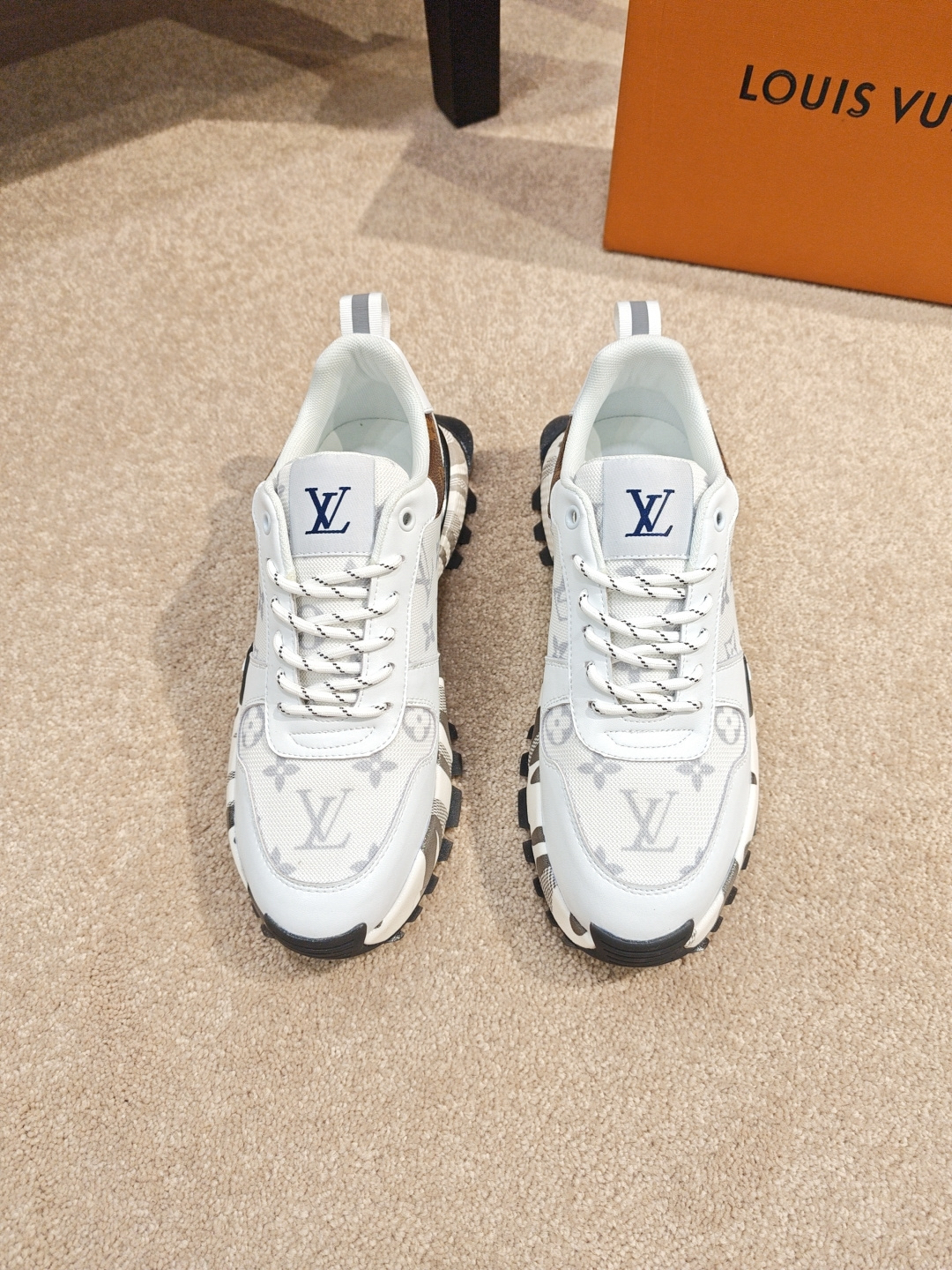 Louis Vuitton LV Trail Sneaker